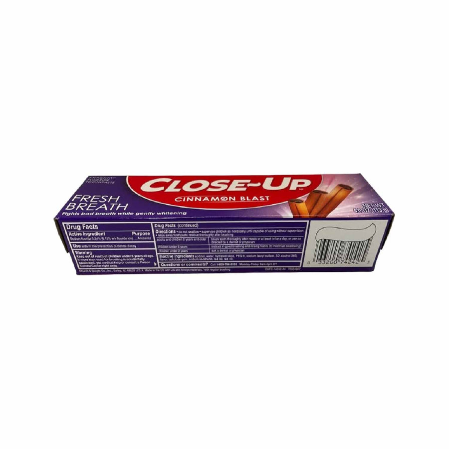 Close-Up - Fluoride Toothpaste Refreshing Gel 4 oz - 24 Pack