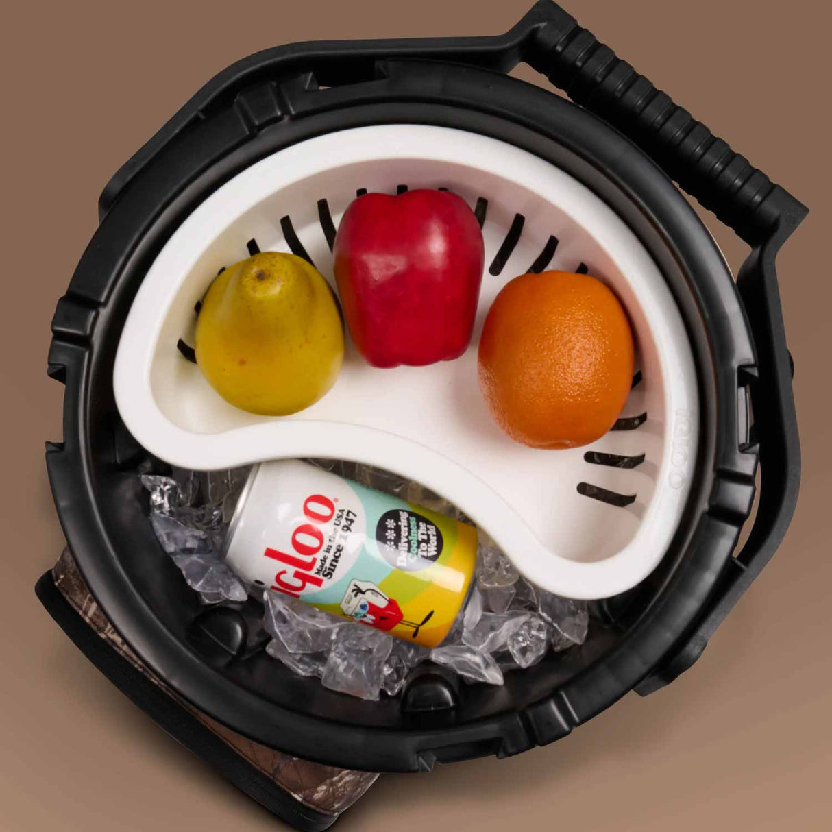Igloo 20 QT Cooler Bucket, Realtree Camoflauge