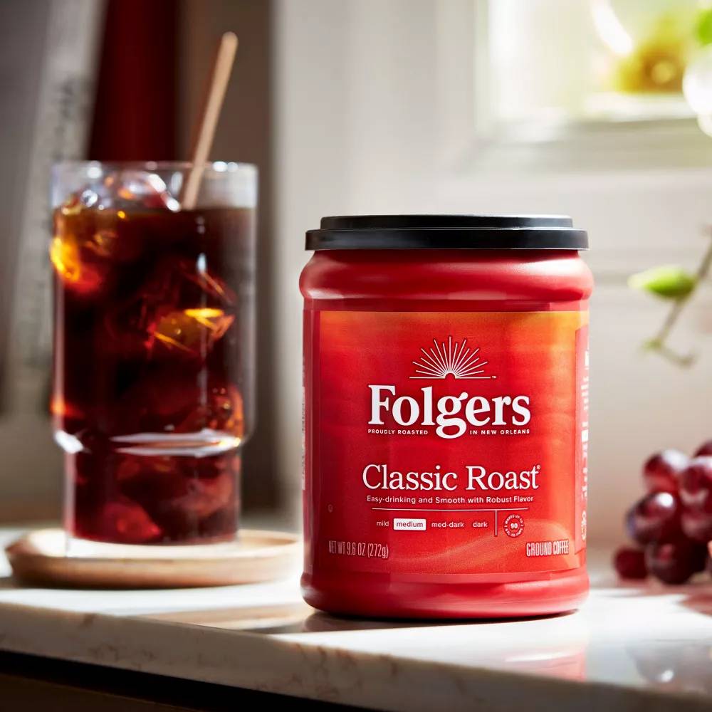 Folgers - Classic Medium Roast Ground Coffee - 9.6oz - 6 Pack